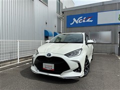 トヨタ ヤリス ハイブリッド Z