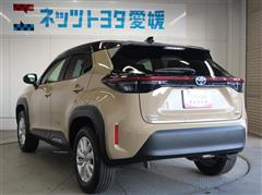 ヤリスクロス HV G