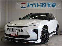 トヨタ クラウン PHV 2.5エステート RS