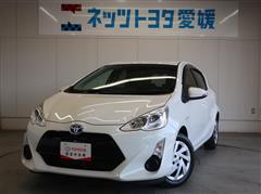 トヨタ アクア G ブラックソフトレザーセレ