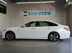 クラウン HV 2.5 RS アドバ