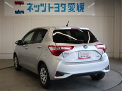 ヴィッツ HV F