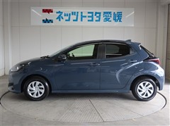 ヤリス HV X