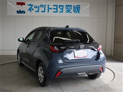 ヤリス HV X