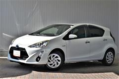 アクア S スタイルブラック