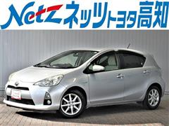 トヨタ アクア S