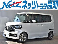 ホンダ　N-BOX カスタム