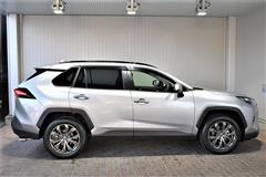 RAV4 ハイブリッドG