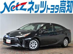 トヨタ プリウス S