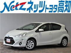 トヨタ アクア G
