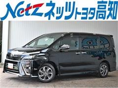 トヨタ ヴォクシー ZS キラメキ3