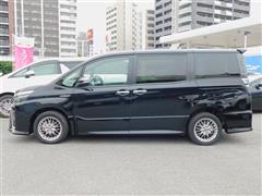 ヴォクシーHV ZS キラメキ