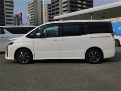 ヴォクシーZSウェルキャブクルマイス