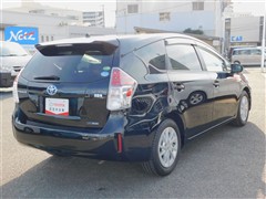 プリウスアルファ S