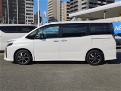 ヴォクシー ZSキラメキ