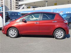 ヴィッツ 1.3F アミー