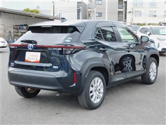 ヤリスクロス ハイブリッド G