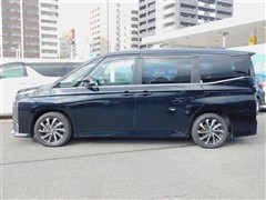 ヴォクシー ハイブリッド S-Z