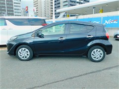 アクア Sスタイルブラック