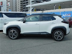 ヤリスクロス Z