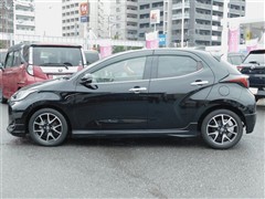 ヤリス ハイブリッド Z