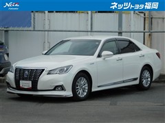 トヨタ　クラウンロイヤル HV ロイヤルサルーン