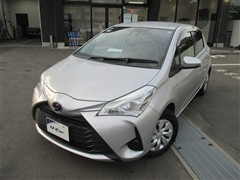 トヨタ ヴィッツHV Fセーフティー