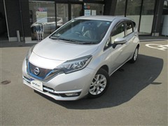 日産 ノート E-パワー メダリスト