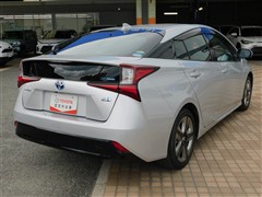 プリウス A ツーリングセレクション