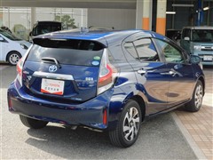 アクア S スタイルブラック