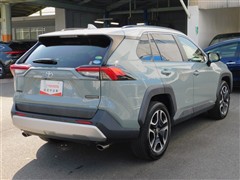 RAV4 アドベンチャー