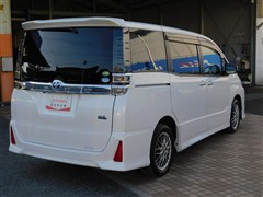 ヴォクシーHV ZS キラメキ3