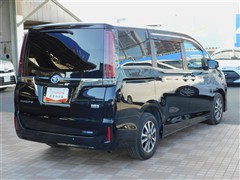 エスクァイアHV GIプレミアムBLテ