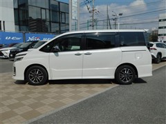 ヴォクシー ZS キラメキ