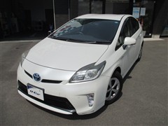 プリウス