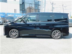 ヴォクシー ハイブリッド S-Z