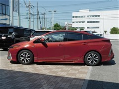 プリウスPHV A