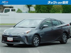 プリウス A
