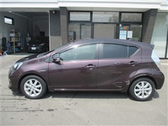 アクア Gブラックソフトレザー