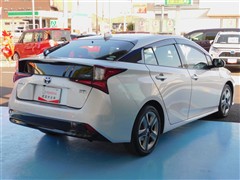 プリウス A ツーリングセレクション