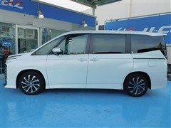 ヴォクシーHV S-Z