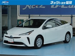 トヨタ プリウス S
