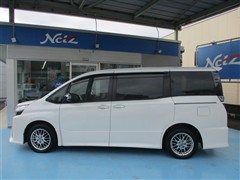 ヴォクシーHV ZS キラメキ3
