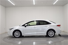 カローラハイブリッド G