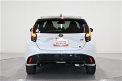 アクア GR スポーツ