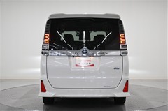 ヴォクシーHV ZS キラメキ3