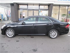 クラウンロイヤル 3.0ロイヤルサルーン