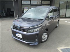 トヨタ ヴォクシー ハイブリッド V