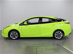 プリウス A ツーリングSLC