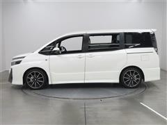 ヴォクシー ZS GRスポーツ